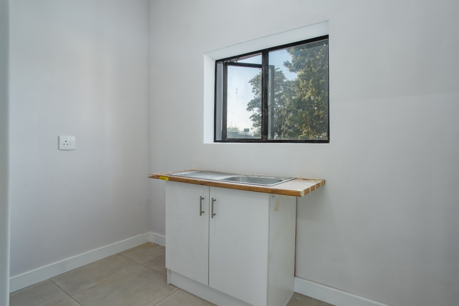 To Let Commercial Property for Rent in Wellington North Western Cape